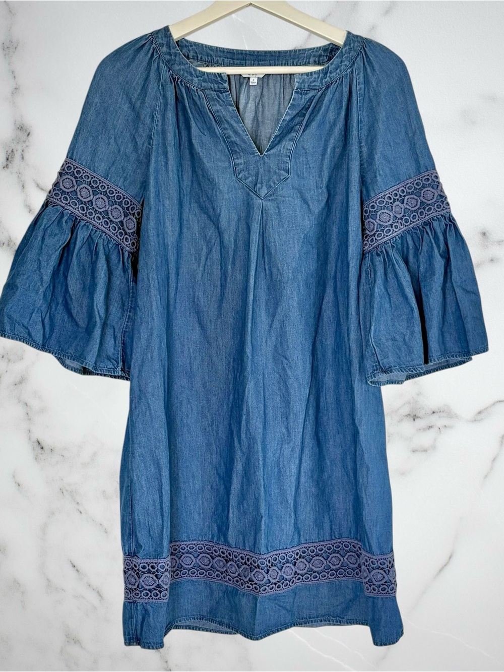 Crown & Ivy Denim Dress Women’s S Blue Chambray Shift Bell Sleeve Crochet Boho